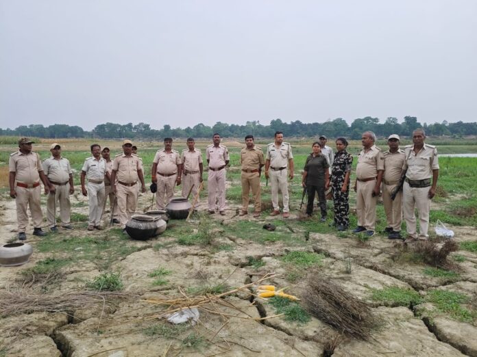 Darbhanga Police Crack Down on Illegal Liquor Trade